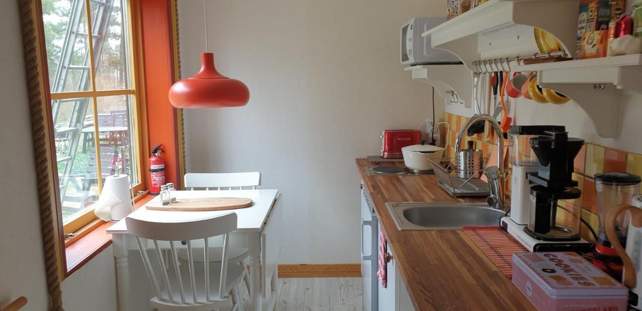 Woodstock B & B Studios Bålsta Extérieur photo