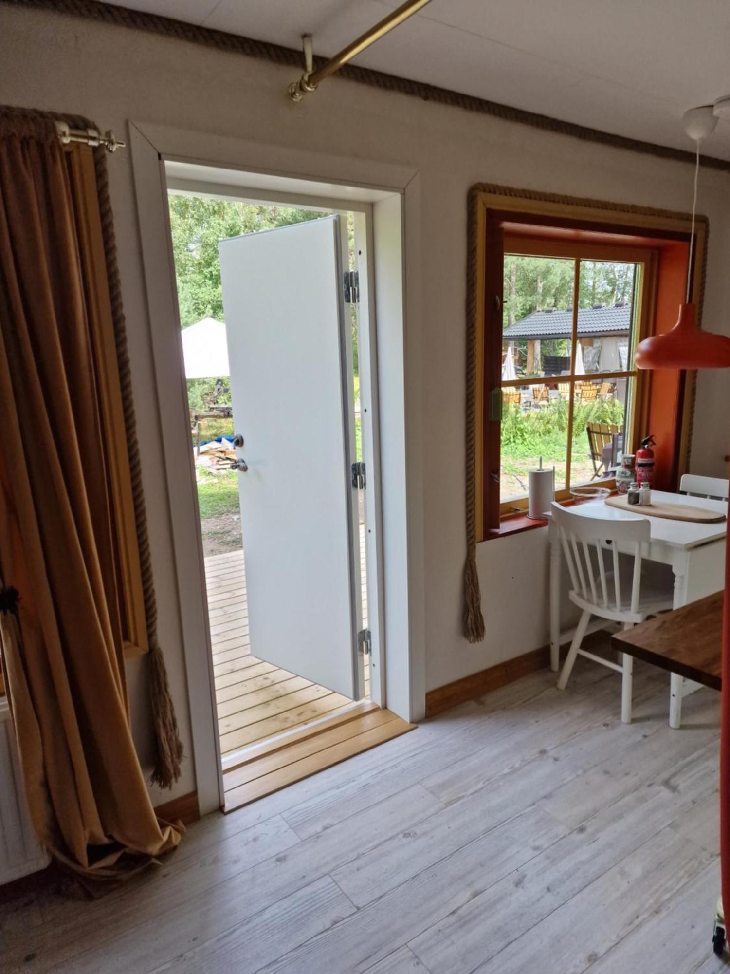 Woodstock B & B Studios Bålsta Extérieur photo